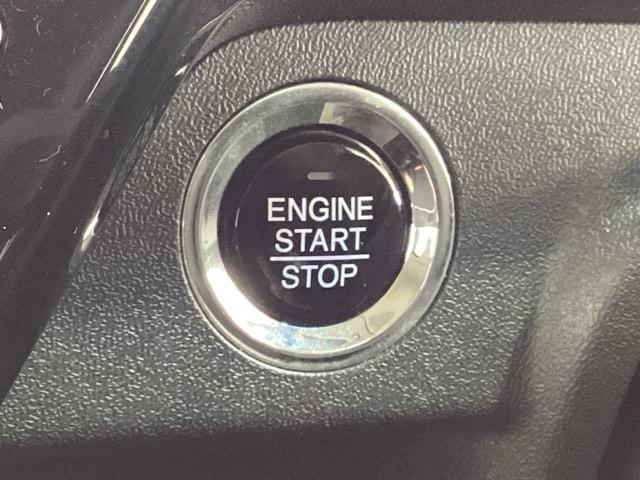 ステップワゴンスパーダ スパーダクールスピリットアドバンスパッケージβ　Ｈ　ＳＥＮＳＩＮＧ　１年保証　ワンオ－ナ－　ナビ　ＴＶ　Ｒカメラ　ＣＤ録音　ＢＴオ－ディオ　ＤＶＤ　ＥＴＣ　ＬＥＤライト　両側電動ドア　ＶＳＡ　シ－トヒ－タ－　クルコン　アルミ　スマ－トキ－　ＡＡＣ（14枚目）