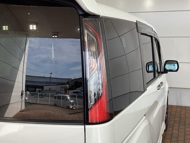 ステップワゴンスパーダ スパーダクールスピリットアドバンスパッケージβ　Ｈ　ＳＥＮＳＩＮＧ　１年保証　ワンオ－ナ－　ナビ　ＴＶ　Ｒカメラ　ＣＤ録音　ＢＴオ－ディオ　ＤＶＤ　ＥＴＣ　ＬＥＤライト　両側電動ドア　ＶＳＡ　シ－トヒ－タ－　クルコン　アルミ　スマ－トキ－　ＡＡＣ（45枚目）