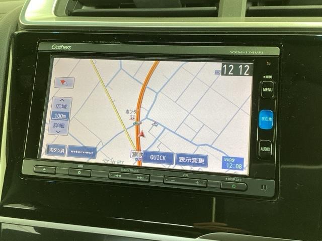 フィットハイブリッド Ｌホンダセンシング　１年保証　ナビ　ＶＸＭ－１７４ＶＦｉ　ＴＶ　Ｒカメラ　ＣＤ録音　ＢＴオ－ディオ　ＤＶＤ　ＥＴＣ　ＬＥＤライト　ＶＳＡ　クルコン　アルミ　スマ－トキ－　盗難防止装置　整備記録簿　ＡＡＣ　スペアキ－　禁煙（6枚目）