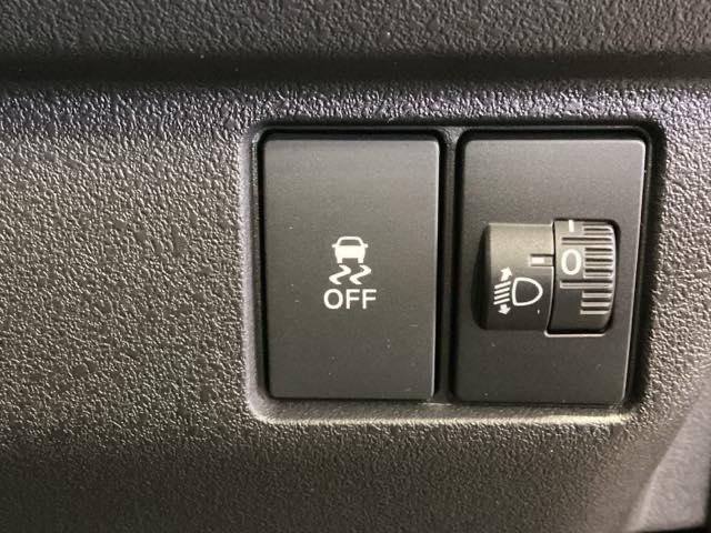 N-BOXカスタム ターボ H SENSING 新車保証 試乗車 ワンオ-ナ- ナビVXM-245ZFEi TV Rカメラ BTオ-ディオ シ-トヒ-タ- ETC LEDライト VSA クルコン アルミ スマ-トキ- スペアキ-(15枚目)