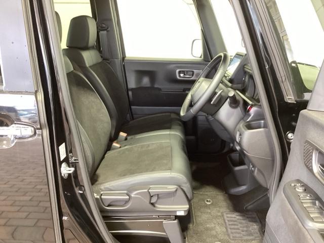 N-BOXカスタム ターボ H SENSING 新車保証 試乗車 ワンオ-ナ- ナビVXM-245ZFEi TV Rカメラ BTオ-ディオ シ-トヒ-タ- ETC LEDライト VSA クルコン アルミ スマ-トキ- スペアキ-(17枚目)