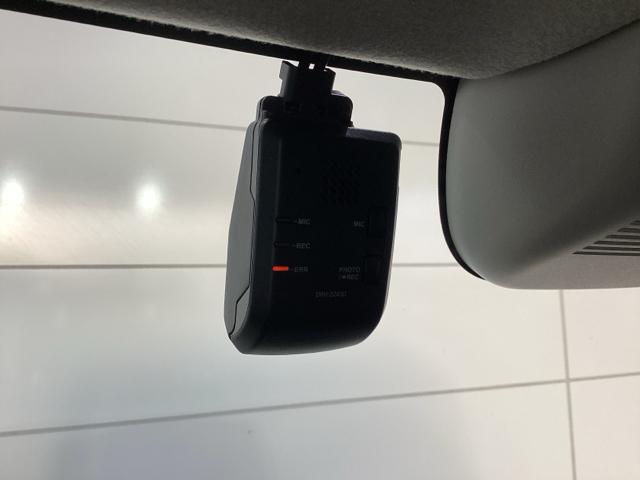 Ｎ－ＢＯＸ ファッションスタイル　Ｈ　ＳＥＮＳＩＮＧ　新車保証　試乗車　ワンオ－ナ－　ナビＶＸＭ－２４５ＺＦＥｉ　ＴＶ　Ｒカメラ　ＢＴオ－ディオ　ドラレコ　シ－トヒ－タ－　ＥＴＣ　ＬＥＤライト　ＶＳＡ　クルコン　スマ－トキ－　ＡＡＣ（12枚目）