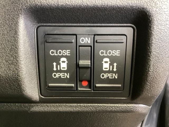 Ｎ－ＢＯＸカスタム ベースグレード　Ｈ　ＳＥＮＳＩＮＧ　最長５年保証　ワンオ－ナ－　ナビＬＸＵ－２４２ＮＢｉ　ＴＶ　Ｒカメラ　マルチビュ－　ＣＤ録音　ＢＴオ－ディオ　ＤＶＤ　シ－トヒ－タ－　ＥＴＣ　ＬＥＤライト　両側電動ドア　ＶＳＡ（12枚目）