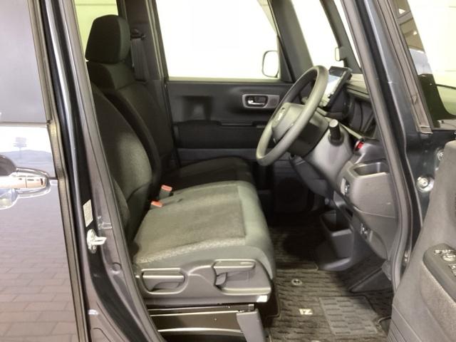 Ｎ－ＢＯＸカスタム ベースグレード　Ｈ　ＳＥＮＳＩＮＧ　最長５年保証　ワンオ－ナ－　ナビＬＸＵ－２４２ＮＢｉ　ＴＶ　Ｒカメラ　マルチビュ－　ＣＤ録音　ＢＴオ－ディオ　ＤＶＤ　シ－トヒ－タ－　ＥＴＣ　ＬＥＤライト　両側電動ドア　ＶＳＡ（17枚目）