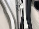 ベースグレード　ＨｏｎｄａＳＥＮＳＩＮＧ新車保証試乗禁煙車　パワーウインドー　衝突被害軽減　バックカメラ付　インテリキー　横滑り防止機能　両側スライド片側電動ドア　オートエアコン　ＬＥＤライト　盗難防止装置　フルセグ（42枚目）