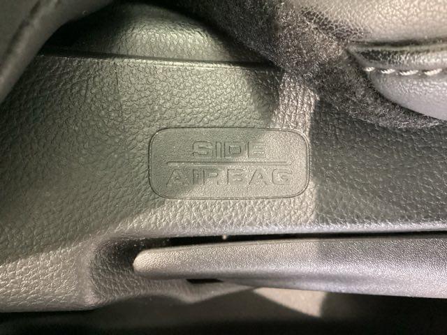 ヴェゼル ｅ：ＨＥＶＺ　ＨＳＥＮＳＩＮＧ新車保証試乗車ナビＥＴＣ　衝突回避支援ブレーキ機能　パノラミックビューモニター　スマキ　Ｐトランク　フルオートエアコン　エアバッグ　両席エアバック　Ｒカメ　記録簿付　パワーウィンドウ（25枚目）