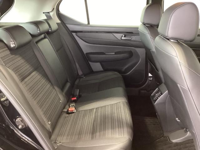 ＷＲ－Ｖ Ｚブラックスタイル　Ｈ　ＳＥＮＳＩＮＧ　新車保証　試乗車　ワンオ－ナ－　前後ドラレコ　ＥＴＣ　純正用品ナビ（17枚目）