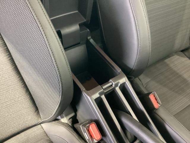 ＷＲ－Ｖ Ｚブラックスタイル　Ｈ　ＳＥＮＳＩＮＧ　新車保証　試乗車　ワンオ－ナ－　前後ドラレコ　ＥＴＣ　純正用品ナビ（27枚目）