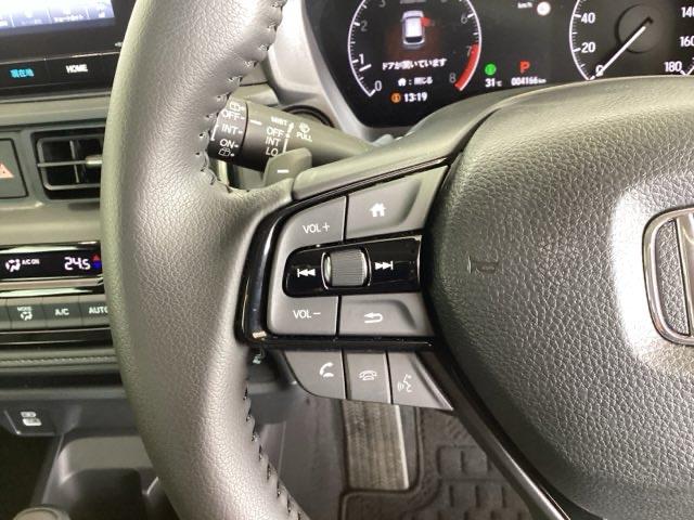 WR-V Zブラックスタイル HSENSING新車保証試乗車ナビRカメラ LEDヘッドランプ フルセグTV 盗難防止システム 衝突被害軽減システム スマートキー USB(11枚目)