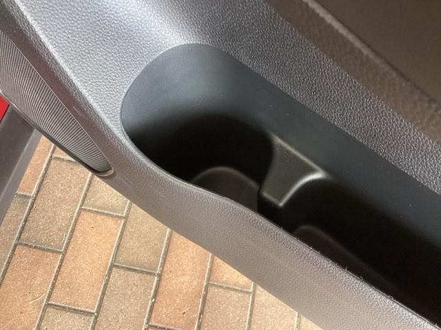 WR-V Zブラックスタイル HSENSING新車保証試乗車ナビRカメラ LEDヘッドランプ フルセグTV 盗難防止システム 衝突被害軽減システム スマートキー USB(25枚目)