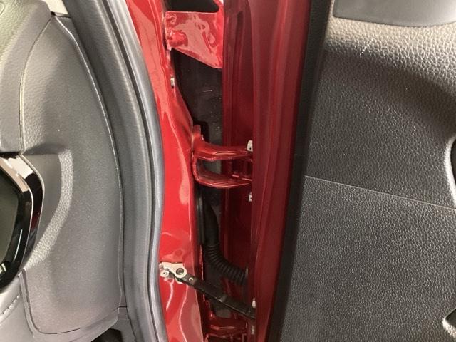 WR-V Zブラックスタイル HSENSING新車保証試乗車ナビRカメラ LEDヘッドランプ フルセグTV 盗難防止システム 衝突被害軽減システム スマートキー USB(39枚目)