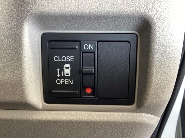 N-BOX ベースグレード HSENSING新車保証試乗車ワンオ-ナ- 衝突軽減システム スマートキ- フルフラットシート カーテンエアバック イモビライザー 横滑り防止 オートクルーズ LEDヘッドライト キーフリー 地デジ(14枚目)