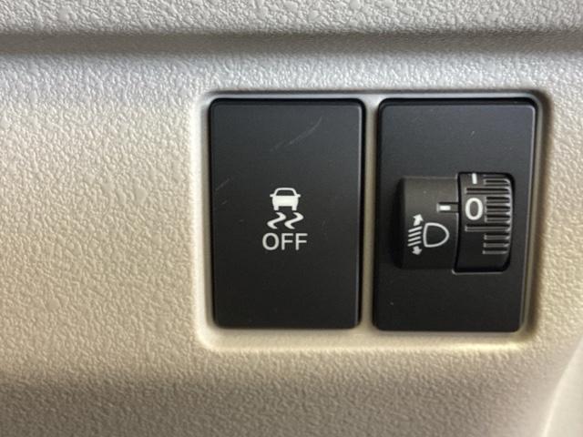 N-BOX ベースグレード HSENSING新車保証試乗車ワンオ-ナ- 衝突軽減システム スマートキ- フルフラットシート カーテンエアバック イモビライザー 横滑り防止 オートクルーズ LEDヘッドライト キーフリー 地デジ(15枚目)