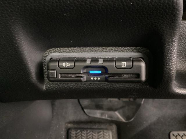 ヴェゼル e:HEVZ HSENSING最長5年保証ワンオ-ナ- 衝突回避支援ブレーキ機能 1オナ スマキ Pトランク フルオートエアコン エアバッグ 両席エアバック Rカメ 記録簿付 パワーウィンドウ LEDランプ ABS(11枚目)