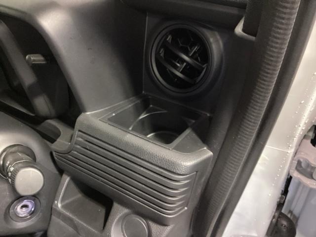 掲載されている写真以外も見てみたい、車の状態を詳しく聞きたい!などのお問い合わせもお待ちしております!