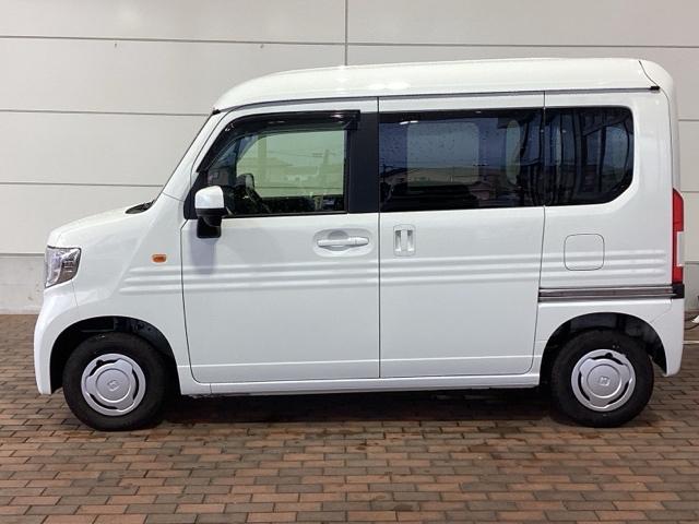 豊富に在庫を取り揃えています。軽自動車からミニバン、セダン、SUV、話題のハイブリッド車などなど続々入荷中です!