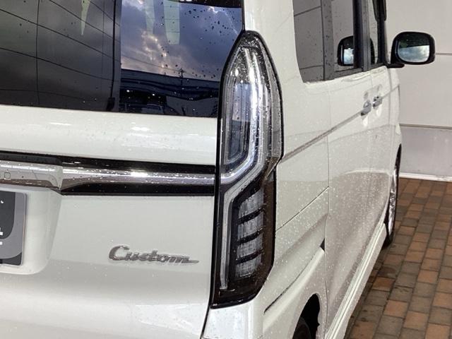 N-BOXカスタム Lターボ H SENSING 最長5年保証 ナビVXM-234VFi TV Rカメラ CD録音 BTオ-ディオ DVD シ-トヒ-タ- ETC LEDライト 両側電動ドア VSA クルコン アルミ スマ-トキ-(45枚目)