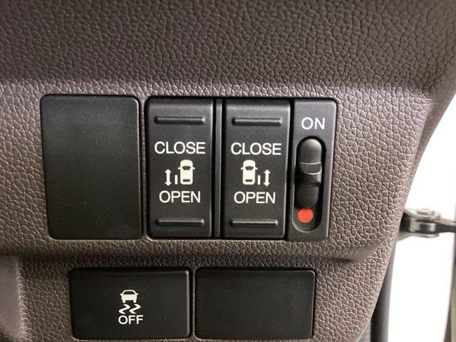 フリード Ｇ　ホンダセンシングレス　１年保証　ワンオ－ナ－　ナビＶＸＭ－１７８４ＶＦＸｉ　ＴＶ　Ｒカメラ　ＢＴオ－ディオ　ＤＶＤ　ＥＴＣ　ＬＥＤライトＶＳＡ　スマ－トキ－　盗難防止装置　整備記録簿　ＡＡＣ　地デジ（13枚目）