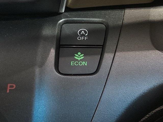 フリード Ｇ　ホンダセンシングレス　１年保証　ワンオ－ナ－　ナビＶＸＭ－１７８４ＶＦＸｉ　ＴＶ　Ｒカメラ　ＢＴオ－ディオ　ＤＶＤ　ＥＴＣ　ＬＥＤライトＶＳＡ　スマ－トキ－　盗難防止装置　整備記録簿　ＡＡＣ　地デジ（16枚目）