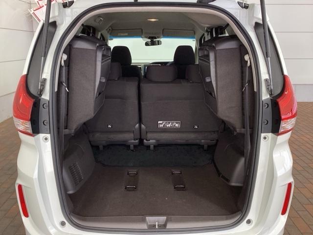 フリード Ｇ　ホンダセンシングレス　１年保証　ワンオ－ナ－　ナビＶＸＭ－１７８４ＶＦＸｉ　ＴＶ　Ｒカメラ　ＢＴオ－ディオ　ＤＶＤ　ＥＴＣ　ＬＥＤライトＶＳＡ　スマ－トキ－　盗難防止装置　整備記録簿　ＡＡＣ　地デジ（20枚目）