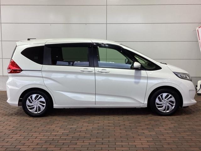 フリード Ｇ　ホンダセンシングレス　１年保証　ワンオ－ナ－　ナビＶＸＭ－１７８４ＶＦＸｉ　ＴＶ　Ｒカメラ　ＢＴオ－ディオ　ＤＶＤ　ＥＴＣ　ＬＥＤライトＶＳＡ　スマ－トキ－　盗難防止装置　整備記録簿　ＡＡＣ　地デジ（48枚目）