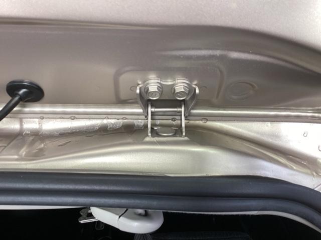 ヴィッツ Ｆ　１年保証　ワンオ－ナ－　音楽機器接続　ＥＴＣ　横滑り防止　キ－レス　整備記録簿　スペアキ－　ドアバイザ－　Ｗエアバッグ　エアコン　ワンオーナー　デュアルエアバック　エアバック付　ＡＢＳ付き　ＵＳＢ接続（30枚目）