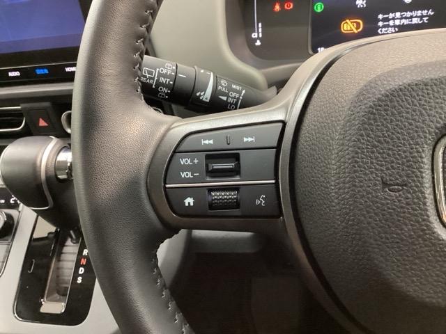 フリード クロスター　Ｈ　ＳＥＮＳＩＮＧ　最長５年保証　ワンオ－ナ－　ナビＬＸＭ－２４５ＺＦＥｉ　ＴＶ　Ｒカメラ　ＢＴオ－ディオ　ＥＴＣ　ＬＥＤライト　両側電動ドア　ＶＳＡ　クルコン　アルミ　スマ－トキ－　スペアキ－ＡＡＣ（10枚目）