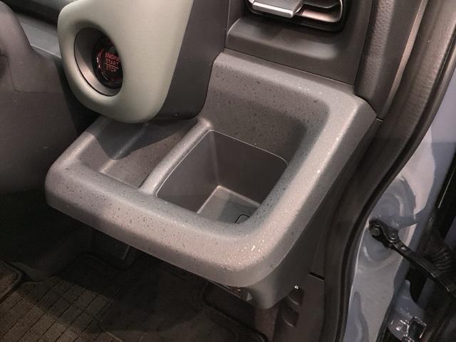 フリード クロスター　Ｈ　ＳＥＮＳＩＮＧ　最長５年保証　ワンオ－ナ－　ナビＬＸＭ－２４５ＺＦＥｉ　ＴＶ　Ｒカメラ　ＢＴオ－ディオ　ＥＴＣ　ＬＥＤライト　両側電動ドア　ＶＳＡ　クルコン　アルミ　スマ－トキ－　スペアキ－ＡＡＣ（26枚目）