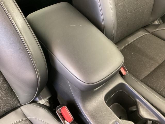 ���Ǝ҂ɂē��O���̃N���[�j���O�����{���Ă���܂��I