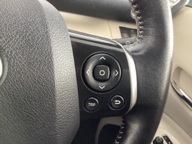 �X�e�A�����O����Ɋe��X�C�b�`�����Ă��ĕ֗��ł��B