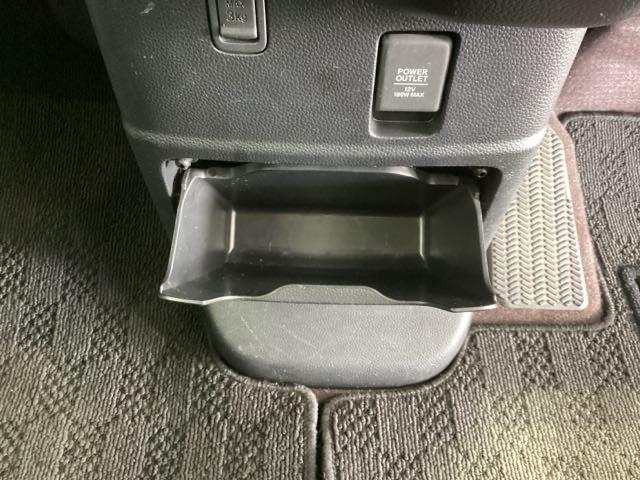 ���Ǝ҂ɂē��O���̃N���[�j���O�����{���Ă���܂��I