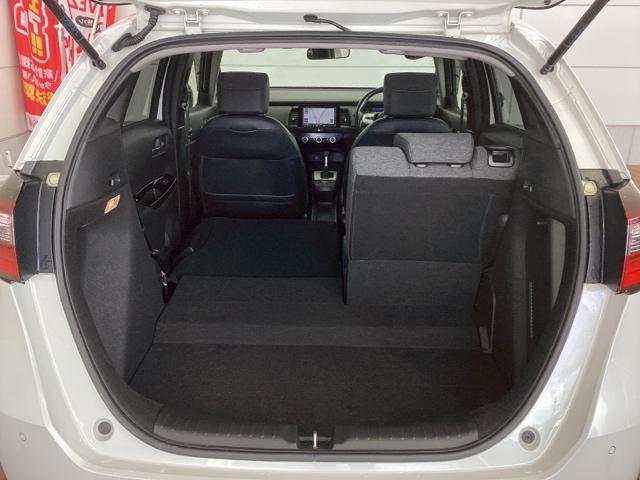 フィット ｅ：ＨＥＶホーム　Ｈ　ＳＥＮＳＩＮＧ　最長５年保証　ワンオ－ナ－　ナビＶＸＭ－２０５ＶＦＥｉ　ＴＶ　Ｒカメラ　ＢＴオ－ディオ　ＤＶＤ　ドラレコ　ＥＴＣ　ＬＥＤライト　ＶＳＡ　クルコン　アルミ　スマ－トキ－　盗難防止装置（35枚目）