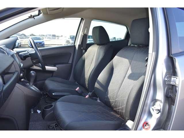 13C-V スマートエディションII /禁煙車/ナビ/Bカメラ/車検整備(9枚目)