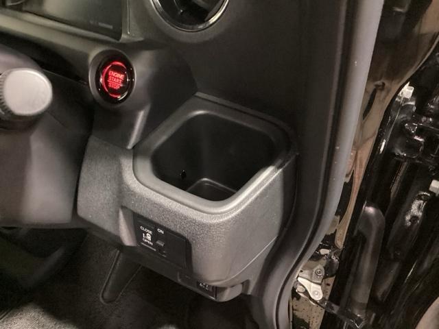 豊富に在庫を取り揃えています。軽自動車からミニバン、セダン、ＳＵＶ、話題のハイブリッド車などなど続々入荷中です！