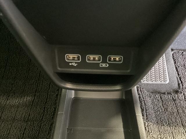 お客様ひとりひとりに合わせてお見積りをお出ししております。ご要望があればお気軽にスタッフまでお問い合わせください！