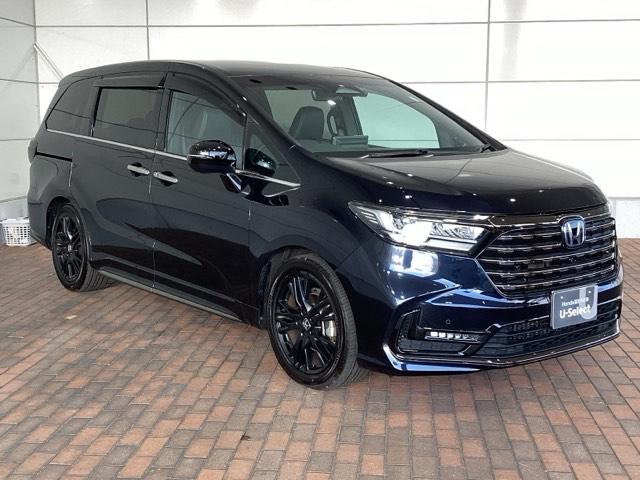 専門業者にて内外装のクリーニングを実施しております！