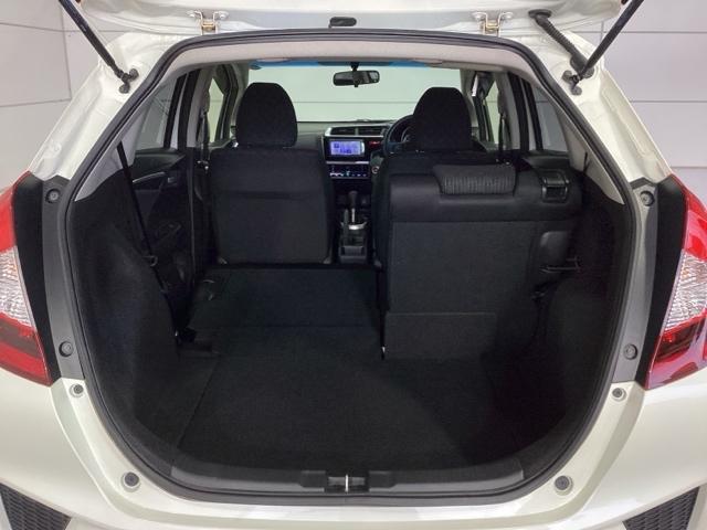 豊富に在庫を取り揃えています。軽自動車からミニバン、セダン、ＳＵＶ、話題のハイブリッド車などなど続々入荷中です！