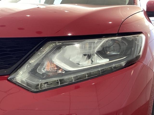 エクストレイル ２０Ｘエマージェンシーブレーキパッケージ　１年保証　ナビ　ＴＶ　Ｒカメラ　ＣＤ録音　ＢＴオ－ディオ　ＤＶＤ　衝突軽減Ｂ　ドラレコ　ＥＴＣ　ＬＥＤライト　横滑り防止　シ－トヒ－タ－　アルミ　スマ－トキ－　整備記録簿　ＡＡＣ　スペアキ－　ＡＢＳ（6枚目）