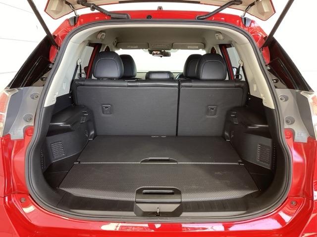 エクストレイル ２０Ｘエマージェンシーブレーキパッケージ　１年保証　ナビ　ＴＶ　Ｒカメラ　ＣＤ録音　ＢＴオ－ディオ　ＤＶＤ　衝突軽減Ｂ　ドラレコ　ＥＴＣ　ＬＥＤライト　横滑り防止　シ－トヒ－タ－　アルミ　スマ－トキ－　整備記録簿　ＡＡＣ　スペアキ－　ＡＢＳ（34枚目）