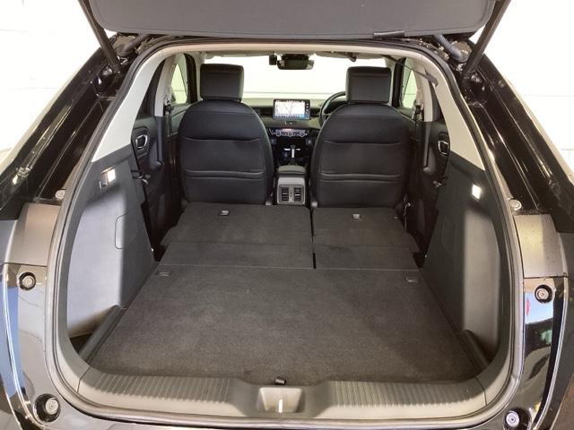 ヴェゼル ｅ：ＨＥＶＺ　デモカー　最長５年保証　ワンオ－ナ－　純正ナビ　ＴＶ　Ｒカメラ　ＢＴオ－ディオ　ＥＴＣ　ＬＥＤライト　ＶＳＡ　シ－トヒ－タ－　クルコン　アルミ　スマ－トキ－　盗難防止装置　整備記録簿　ＡＡＣ（18枚目）