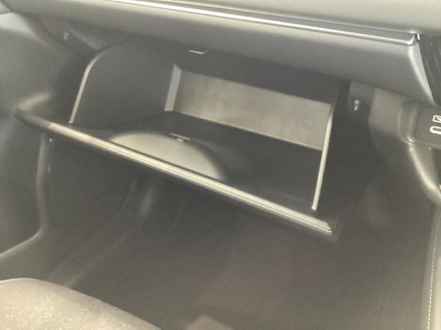 ヴェゼル ｅ：ＨＥＶＺ　デモカー　最長５年保証　ワンオ－ナ－　純正ナビ　ＴＶ　Ｒカメラ　ＢＴオ－ディオ　ＥＴＣ　ＬＥＤライト　ＶＳＡ　シ－トヒ－タ－　クルコン　アルミ　スマ－トキ－　盗難防止装置　整備記録簿　ＡＡＣ（29枚目）