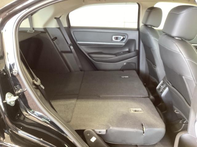 ヴェゼル ｅ：ＨＥＶＺ　デモカー　最長５年保証　ワンオ－ナ－　純正ナビ　ＴＶ　Ｒカメラ　ＢＴオ－ディオ　ＥＴＣ　ＬＥＤライト　ＶＳＡ　シ－トヒ－タ－　クルコン　アルミ　スマ－トキ－　盗難防止装置　整備記録簿　ＡＡＣ（33枚目）