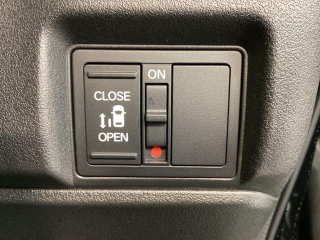 N-BOXカスタム ベースグレード H SENSING 新車保証 試乗車 ワンオ-ナ- ナビVXM-245ZFEi TV Rカメラ BTオ-ディオ シ-トヒ-タ- ETC LEDライト VSA ドラレコ アルミ スマ-トキ- スペアキ-(14枚目)