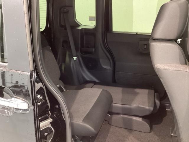 N-BOXカスタム ベースグレード H SENSING 新車保証 試乗車 ワンオ-ナ- ナビVXM-245ZFEi TV Rカメラ BTオ-ディオ シ-トヒ-タ- ETC LEDライト VSA ドラレコ アルミ スマ-トキ- スペアキ-(33枚目)