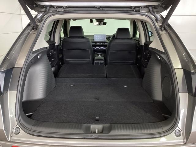 ZR-V e:HEVZ H SENSING 革シ-ト 新車保証 試乗車 ワンオ-ナ- 純正ナビ TV Rカメラ マルチビュ- BTオ-ディオ ETC LEDライト VSA シ-トヒ-タ- 電動シ-ト クルコン アルミ AAC(19枚目)