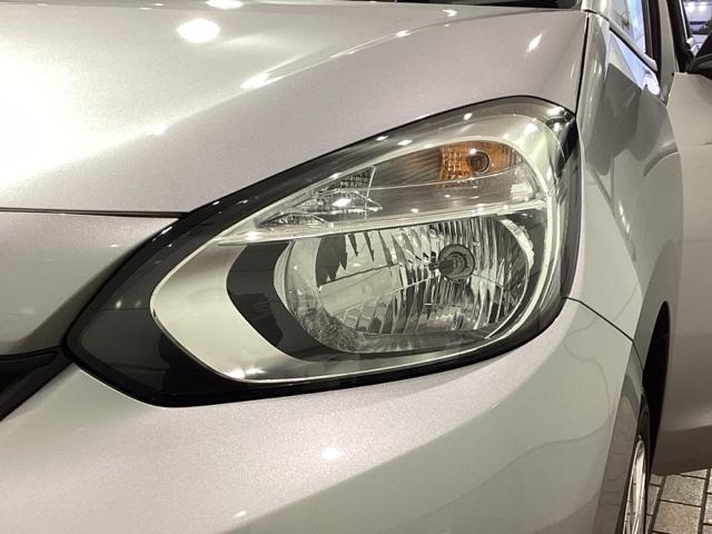 フィット ベーシック　Ｈ　ＳＥＮＳＩＮＧ　最長５年保証　ワンオーナー　ＶＳＡ　クルコン　スマ－トキ－　スペアキ－　盗難防止装置　整備記録簿　ドアバイザ－　Ｗエアバッグ　エアコン　４ＷＤ　スマートキー（6枚目）