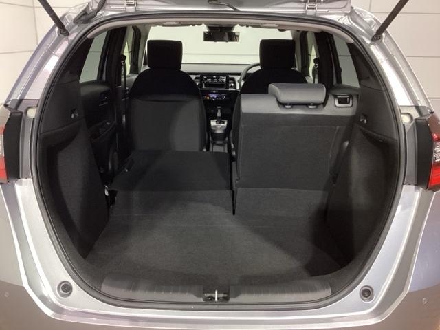 フィット ベーシック　Ｈ　ＳＥＮＳＩＮＧ　最長５年保証　ワンオーナー　ＶＳＡ　クルコン　スマ－トキ－　スペアキ－　盗難防止装置　整備記録簿　ドアバイザ－　Ｗエアバッグ　エアコン　４ＷＤ　スマートキー（34枚目）