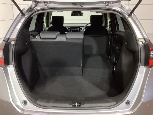 フィット ベーシック　Ｈ　ＳＥＮＳＩＮＧ　最長５年保証　ワンオーナー　ＶＳＡ　クルコン　スマ－トキ－　スペアキ－　盗難防止装置　整備記録簿　ドアバイザ－　Ｗエアバッグ　エアコン　４ＷＤ　スマートキー（35枚目）