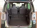リアシートを倒すと、ラゲッジスペースを広くお使いいただけます!