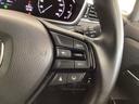 クルーズコントロールを装備しています。高速道路などで一定の速度で走ってくれるので運転が楽ですよ！速度を設定できますので、スピードの出しすぎにも注意できます。